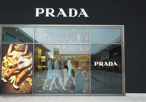 prada factory outlet italy